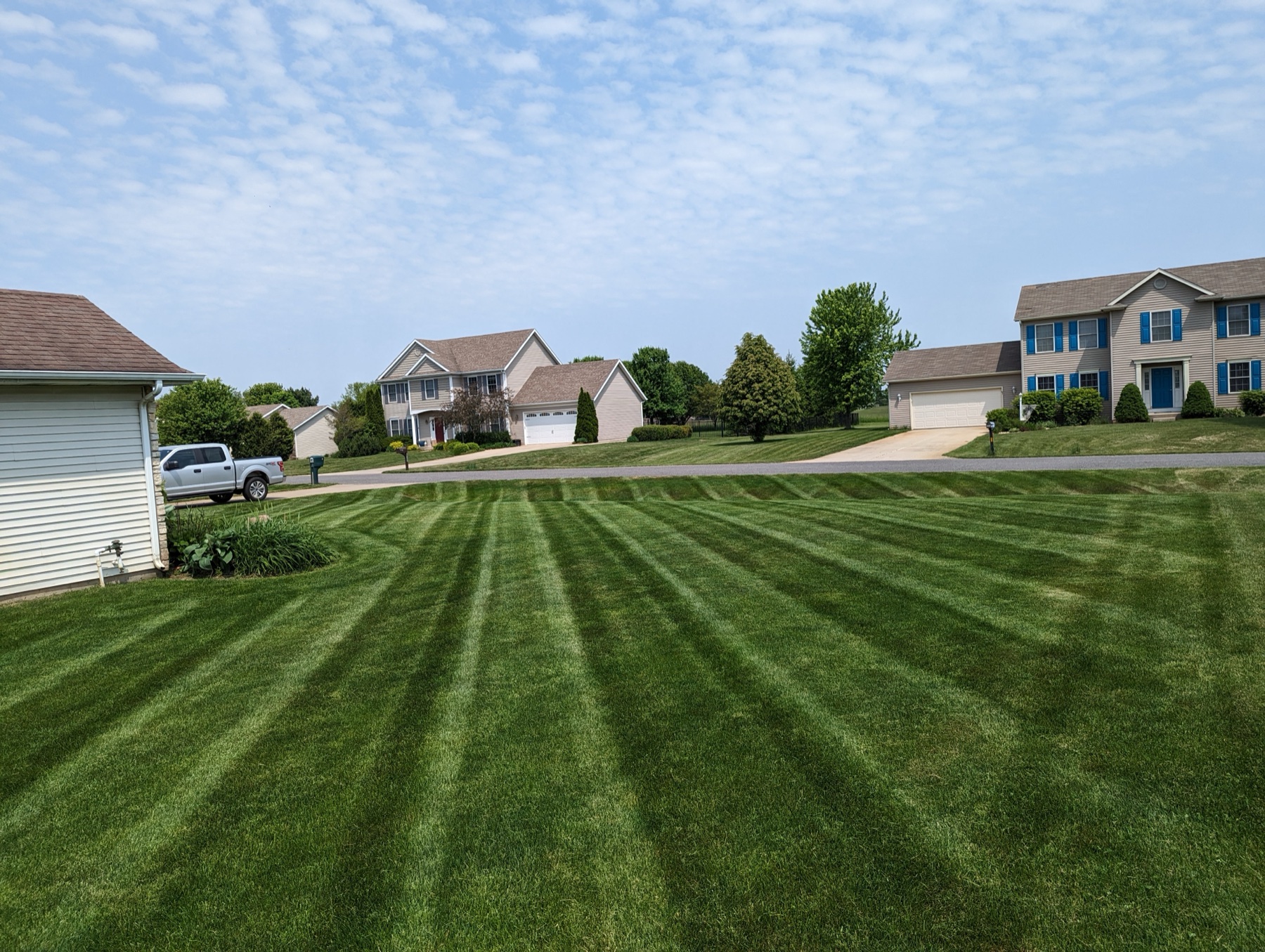 Keyser Lawn & Landscaping — serving Michiana and South Bend